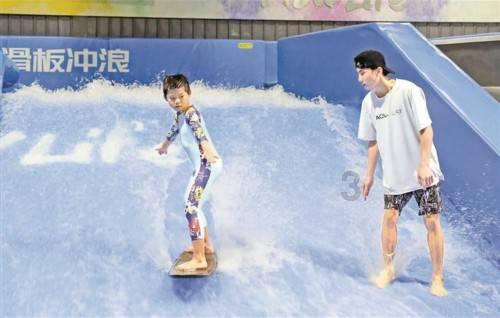 猫吐黄水不吃东西怎么办游戏画面